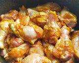 Foto langkah ke 2 dari resep Ayam Goreng Bumbu Racik Instan.