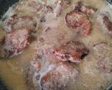 Foto del paso 6 de la receta Solomillo ibérico de cerdo. Al vino dulce con dátiles y piñones