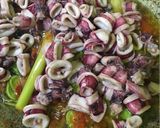Foto langkah ke 9 dari resep Oseng pedas cumi dan pete.