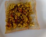 A picture of step 2 of Scrambled egg sandwich.