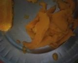 A picture of step 1 of Mango Shake.