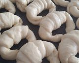 Foto del paso 6 de la receta: Medialunas 🥐🥐🥐 más livianas, sin empaste