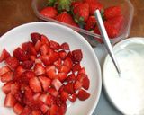 Foto del paso 1 de la receta Copas de fresones con crema de ricota