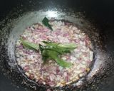 A picture of step 2 of Curry patta baingan bharta.