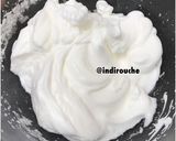 Foto langkah ke 4 dari resep Keto Marble Muffins.