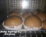 Foto langkah ke 8 dari resep Hot Cocoa Bun.