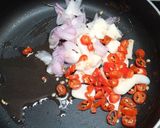 Foto langkah ke 3 dari resep Kulit Ayam Crispy Pedas Manis.