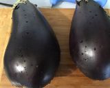 Une image de l'étape 1 de Aubergines grillées au fromage et épices.