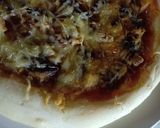 Foto langkah ke 5 dari resep Homemade Pizza.