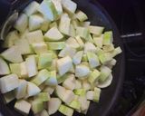Cukkinis tészta saláta (rántott hús kockával) recept fázis 2 fotója