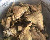 Foto langkah ke 2 dari resep Ayam Goreng Ungkep Bumbu Kuning.