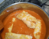 Foto del paso 3 de la receta: Medallones de merluza en tomate como no, a mi manera