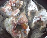 Foto del paso 2 de la receta Corvina con gambas