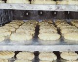 Foto langkah ke 7 dari resep Kue kering kelapa.