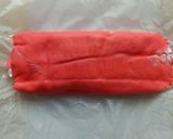 Gambar langkah 4 resipi Strawberry Roll Crepe.