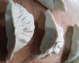 A picture of step 5 of Hot and spicy fried gravy momo.