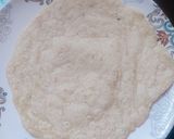 A picture of step 2 of Veggie Mayo Wrap.
