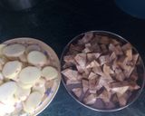 A picture of step 1 of Potato jackfruit masala.