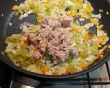 Foto del paso 4 de la receta: Berenjenas rellenas de verduras y atún