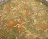 Hình bước làm 4 của món Súp gà và tôm