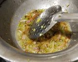 A picture of step 1 of Peas Methi Pulao.