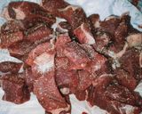 Foto del paso 1 de la receta: Gulash tuneado 🥔🍅🥕