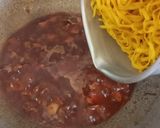 Foto langkah ke 13 dari resep Mie Sanggul Goreng Pedas.