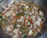Foto del paso 5 de la receta: Carne de puerco con nopales y pico de gallo