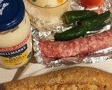 Foto del paso 1 de la receta Bocata de butifarra con pimientos y queso tetilla
