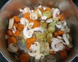 Foto del paso 3 de la receta: Redondo de ternera en salsa con champiñones