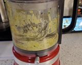 A picture of step 1 of Lauren's Guacamole.