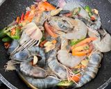 Foto langkah ke 2 dari resep Udang Asam Manis Pedas.