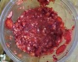 A picture of step 1 of Strawberry milkshake.