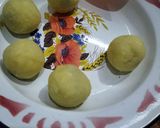 Foto langkah ke 4 dari resep Bola-Bola Singkong Gula Aren.