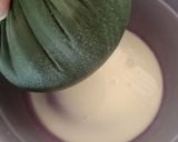 Foto langkah ke 2 dari resep Bolu Singkong Kukus.