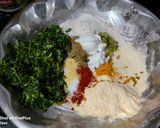 नॉर्थ इंडियन स्टाईल मेथी पराठा रेसिपी चरण 2 फोटो