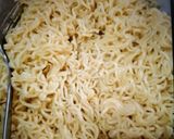 Foto langkah ke 1 dari resep Nugget Mie Telur.