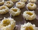 Foto langkah ke 2 dari resep 124. Choco Cheese Thumbprint Cookies.