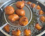 Gambar langkah 4 resipi Cekodok Pisang.