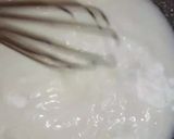 A picture of step 2 of Mhalabia with Cream.