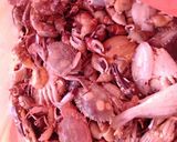 Foto langkah ke 1 dari resep Rajungan Vs Tutut Pedas Manis.