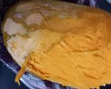 A picture of step 5 of Alphonso Mango Stuffed Ice cream.
