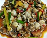 Foto langkah ke 5 dari resep Kerang dara saus tiram.