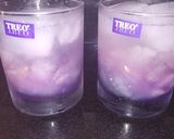 A picture of step 9 of Magic Bluebellvine Lemonade.
