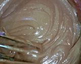 Foto langkah ke 3 dari resep Bolu Kukus Coklat (Egless dan No Mixer).