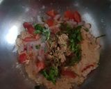 A picture of step 2 of Chapati sandwich.