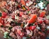 Foto del paso 3 de la receta: Ensalada de fideos y lomito de atún