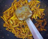 आलू भुजिया (Aloo bhujiya recipe in hindi) रेसिपी चरण 6 फोटो