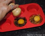 A picture of step 2 of Onion omelette muffins.