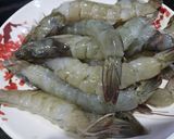 Hình bước làm 1 của món Tôm biển kho tàu